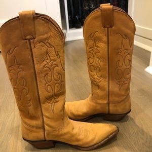 Nocona women's cowboy boots 7.5